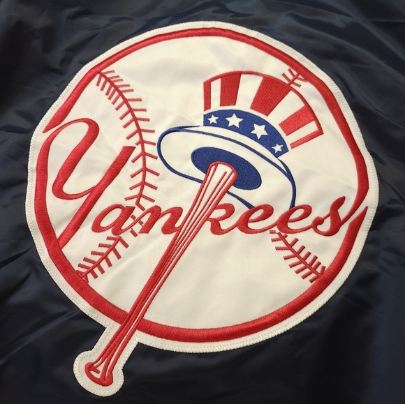 New York Yankees Starter Mens Jacket Size M NEW Full Zip Satin Style - Picture 3 of 12
